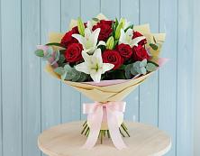 Букет цветов из:  Лилии и Розы в Чернянке