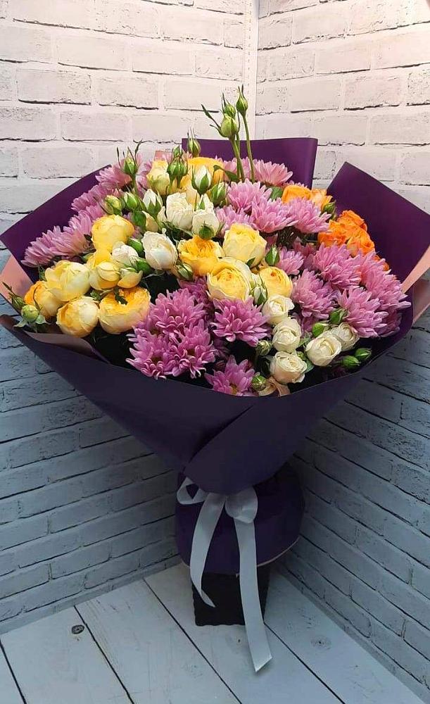 Букет цветов из: Хризантемы и Розы в Чернянке