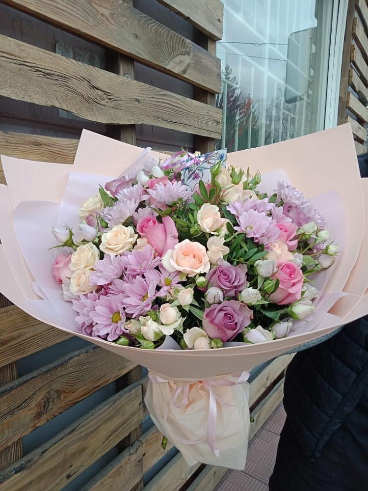 Букет цветов из: Розы и Хризантемы в Чернянке