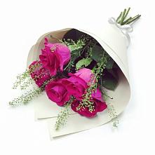 Букет цветов из:  Розы в Чернянке