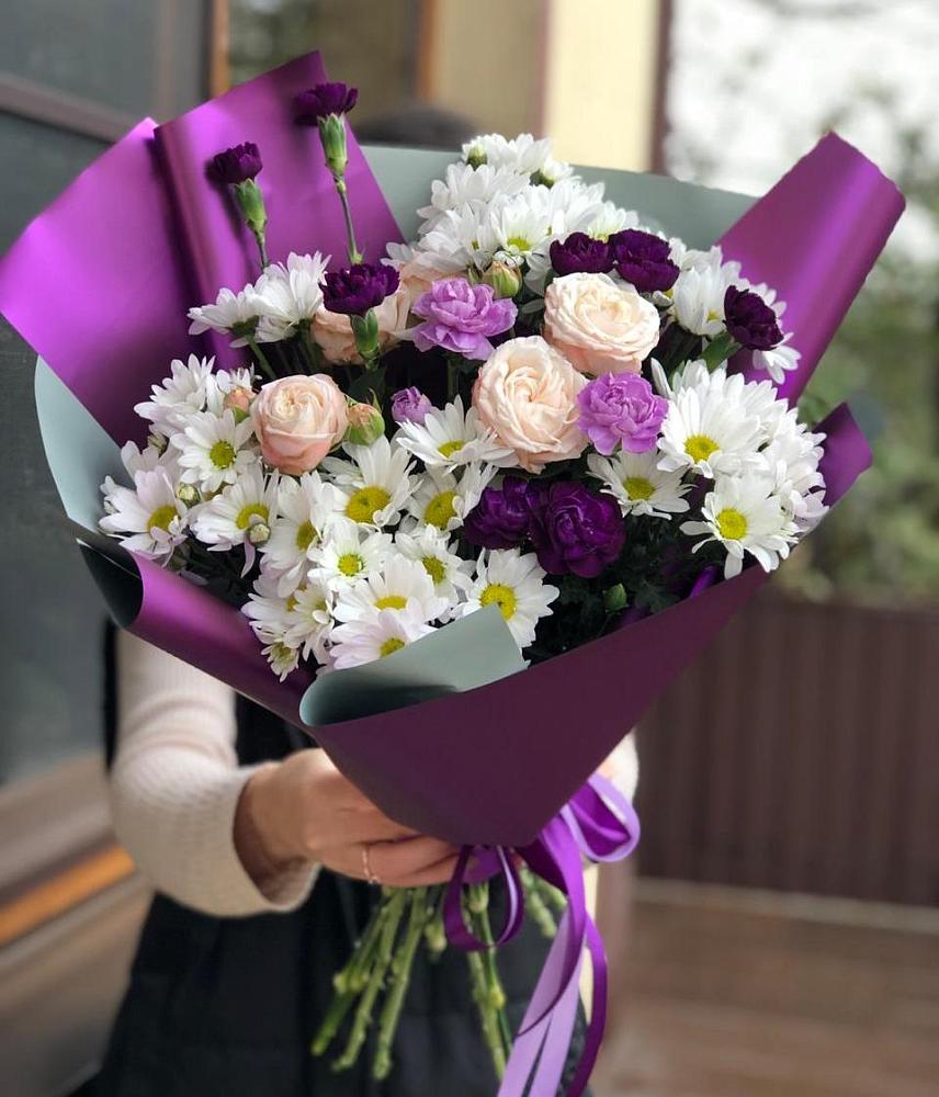 Букет цветов из: Хризантемы, Гвоздики и Розы в Чернянке