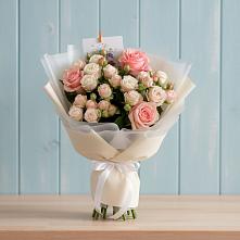 Букет цветов из:  Розы в Чернянке