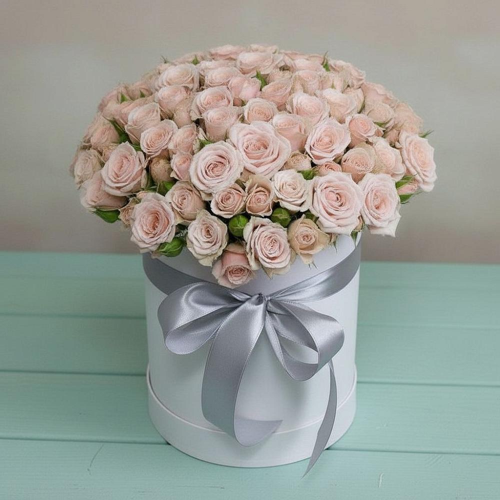 Цветочная композиция из Розы в шляпной коробке в Чернянке