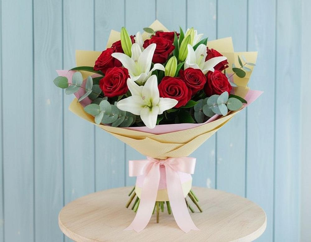 Букет цветов из: Лилии и Розы в Чернянке